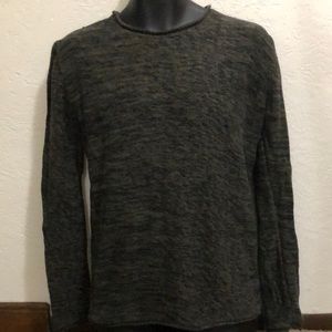 Solid mens sweater
